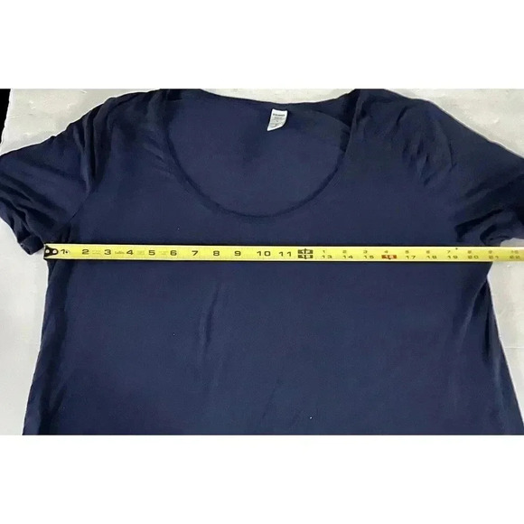Old Navy Women’s Size L Solid Navy Blue Scoop Neck‎ Short Sleeve Top Shirt - Picture 3 of 6